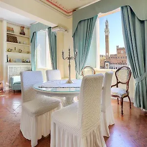 suite-piccolomini.it-tuscanyhotel.com/